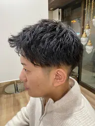 🚹メンズカット+頭皮洗浄付き