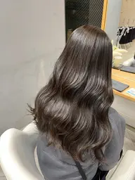 【平日限定メニュー】似合わせカット➕艶感カラー➕オージュア4ステップトリートメント🎀