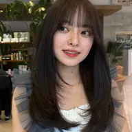 艶髪🌟11ステップトリートメント➕レイヤーカット