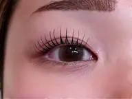 【✨自まつ毛派の方No.1✨】🎀パリジェンヌorまつ毛カール🎀˚✧₊⁎美容液入りコーティング仕上げ˚✧₊⁎