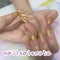 ラメグラオフ込¥4200➕¥500でカラグラに変更可❗️オフ込のお値段なのでお得です❗️