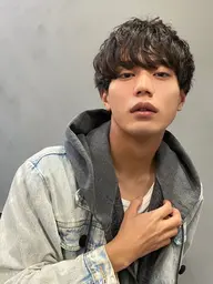 【ご新規様限定】✨似合わせカット+ELEVATEワックス1つセレクト✨