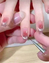 (オフ有り)チークネイル+マグネットフレンチ💖🌼
