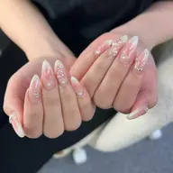 【華やか✨】自爪アート&ストーンつけ放題|持ち込みOK
