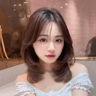 【ミディアム(肩下〜胸上)限定🎀】カット+トリートメント🤍