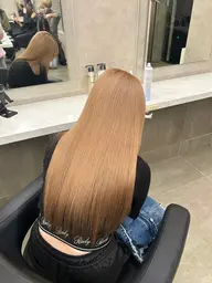 ❄️9・10月限定❄️明るいベージュ👱🏻♀️♡ブリーチありダブルカラー+オリジナルトリートメント+コテ巻き仕上げ