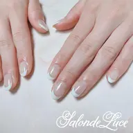 【オフ無しの新規様限定】フレンチのみのシンプルネイル(クリアベース)ラメライン追加は+1,100円