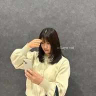 ミディアムレイヤーカット