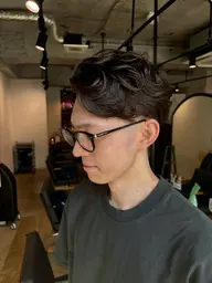 【頑張る自分へご褒美】メンズカット + 癒しのスパ10分