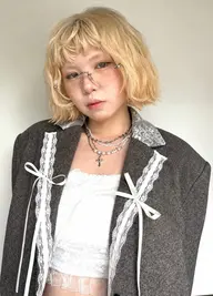 👑人気No.1✨【カット+ケアブリーチ2回+ハイトーンカラー】◎学割あり👶🏻️🤍