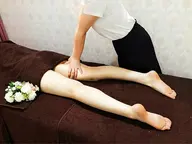 【美脚リンパ40分+ヘッドスパ20分】　7700円→ 3980円