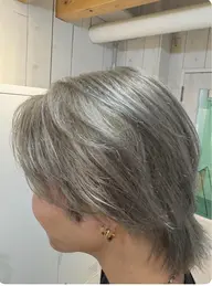 カット➕ブリーチ2回➕イルミナor Nドットカラー➕TOKIOトリートメント