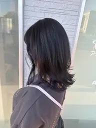 レディースカット👩🏻🦰+ワンカラー♩+保湿トリートメント✨️(M+600L+1100)