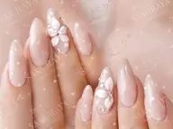 【チップでの長さだし約1cm×10本込】❤大人の上品3Dフラワーデザイン❤【オフなし/撮影モデル】