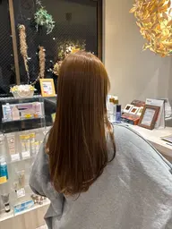 レイヤーカット】動き・軽さ重視巻きやすく、トレンドスタイルに