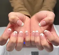 【🤍ベースカラー追加可能🤍白フレンチ🐩】