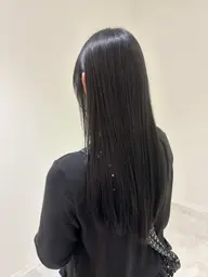 カラーモデル募集中！艶々寒色カラー＋3stepトリートメント【ブリーチ、リタッチ不可】毛先までの全体カラー💜