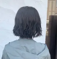 【美フォルムカット+パーマ+3stepトリートメント】扱いやすさ◎上品ツヤカール