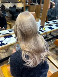 『ハイトーンにしたい方👩🦳』ブリーチ込みダブルカラー+1stepトリートメント