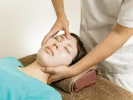 今話題の水を使わないドライヘッドスパ 極上の睡眠に (60分)¥6300⇒¥4998