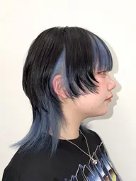 【デザインブリーチカラー‼️】インナー・アンブレラ・ポイントブリーチ➕カラー🤍🩵保水保湿トリートメント付き!