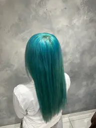 【ハイトーンを美しくキープ♪】ブリーチリタッチ＋プレミアムカラー＋3stepトリートメント✨️