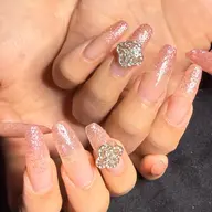 🎀期間限定メニュー✨【オフ込み🪞】キラキララメグラデーション💖