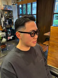 1番人気/シェービングAコース【カット、シェービング、ヘッドスパ】の3つが付いた極上リラックスコース！