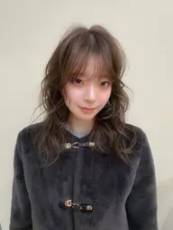 🎀【イメチェンしたい方必見】🩰全体ブリーチ+艶カラー✨