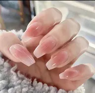 チークネイル(ベースあり)¥4990➕オフ¥660