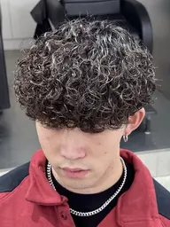 【　カット+プードルパーマ🐩　】重ためのボリュームあるくるくるなパーマをかけたい方におすすめ！#️⃣海外風パーマ