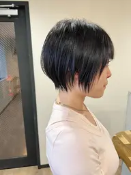 🌸梅雨前に🌸【さらツヤ絹髪】小顔魅せカット + 絹髪縮毛矯正 + オージュアトリートメント