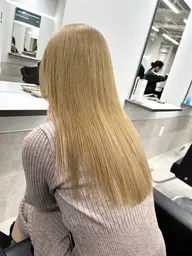 【博多エリア最安値ブリーチ⭐️】ダブルカラー+トリートメント