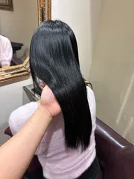【🫧うる艶Aujuaトリートメント🫧】シャンプー、ブロー込み