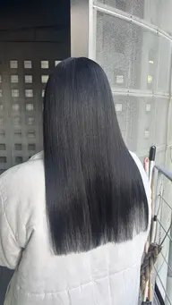 【伸ばし途中の方に✨️】揃えるだけカット＋髪質改善トリートメント(AujuaTr)