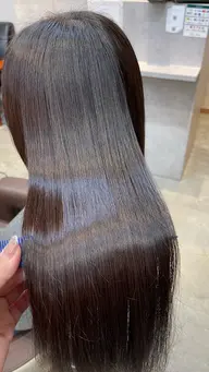 【🦋平日限定🦋】艶髪カラーmenu💇🏻♀️カット➕艶カラー➕トリートメント💎🤍🫧