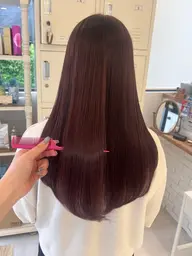 【梅雨におすすめ☔️】縮毛矯正➕カット✂️トリートメントサービス🫧