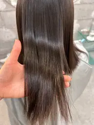 ツヤツヤストレート✨️縮毛矯正+4steps treatment (200分)