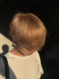 ブリーチ＋カラーで透明感・高発色に✨理想のカラーを一緒に叶えます！ご予約お待ちしてます◎