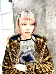 ☠️ポイトンデザインカラー☠️ケアブリーチ+ケアカラー+カット+ポイントデザイン+トリートメント