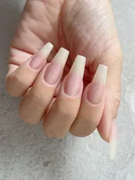 学生さまオススメ💅美爪風ナチュラルカラースカルプ