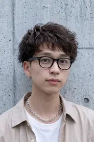 10代20代の方(撮影OKな方)限定✨カット+ルーズショートパーマ(テーパーフェードも可)
