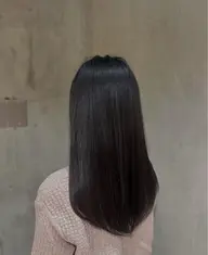 艶髪✨縮毛矯正ストレート+クイックトリートメント🧴