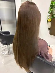 【ご新規様限定🉐✨】うねり・パサつき解消🌸カット＋透明感カラー＋ストレート/縮毛矯正＋ULTOWA