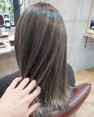 ⭐ハイライト⭐or⭐グラデーションカラー⭐&カット&3STEPトリートメント❗