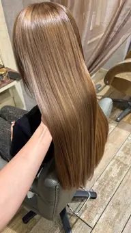 🎨透明感カラー+髪質改善トリートメント✨+前髪カット💇♀️(ロング料金あり)