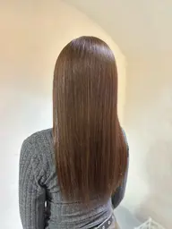 【大人気‼️】ダメージレスカラー+髪質改善 酸熱トリートメント🫧