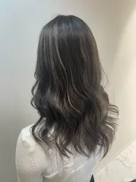 【ダメージ94%軽減💫ケアブリーチ】コントラストハイライトカラー+1stepトリートメント