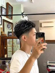 似合わせメンズカット＋デザインパーマ（フェザー、シャドウ、波巻きはこちら‼️）