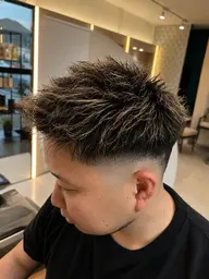 💇♂️髪質改善ツイスト+骨格修正カット💇♂️一人前の漢を目指せ#髪質改善#韓国#甲府#酒折